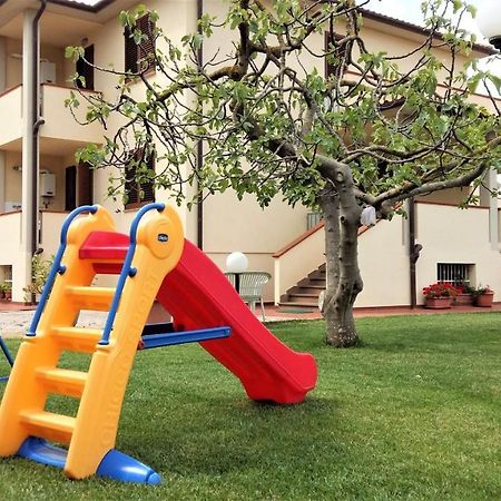 I Papaveri Apartments San Vincenzo Exteriér fotografie