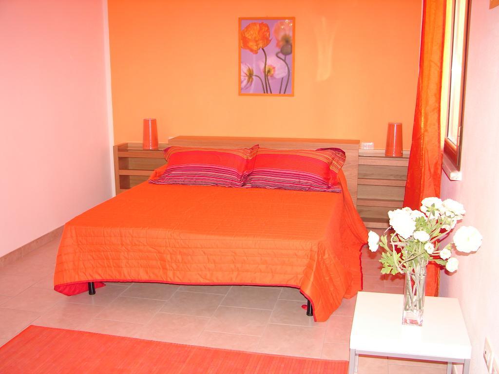 I Papaveri Apartments San Vincenzo Pokoj fotografie