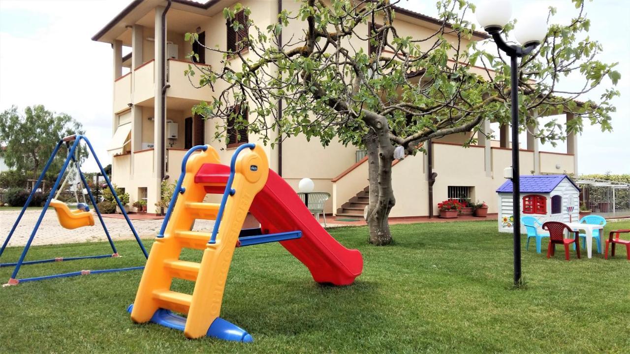 I Papaveri Apartments San Vincenzo Exteriér fotografie